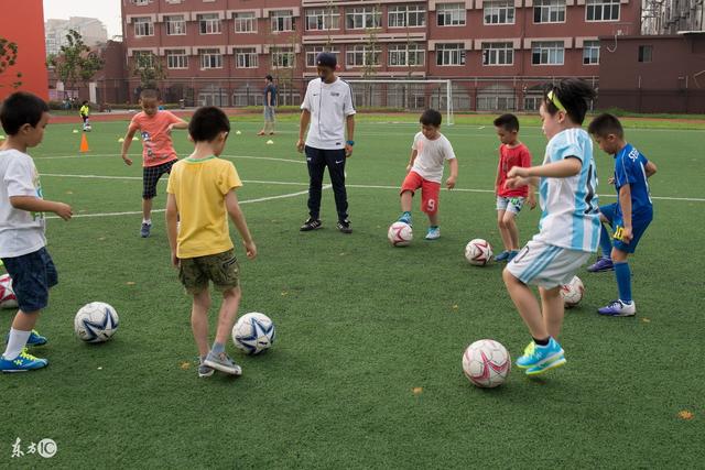 中超第五轮：上海“德比”申花胜出 蓉城客场逆转国安